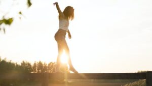 Balancing exercise and rest for Affenpinschers